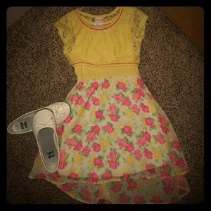 Roses and lace dress